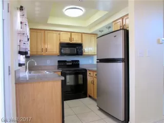 Photo #4: 2173078 Listing 