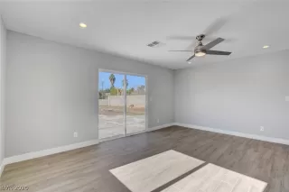 Photo #6: 2173116 Listing 
