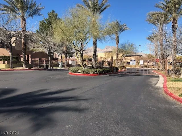 MLS: 2173134 Condo For Sale