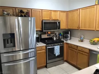 Photo #3: 2173134 Listing 