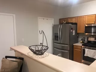 Photo #4: 2173134 Listing 