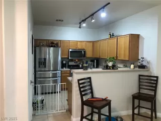 Photo #6: 2173134 Listing 