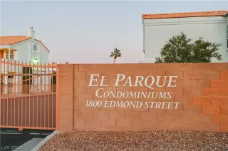 Photo #3: 2173227 Listing