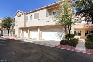 Photo #1: 2173240 Listing