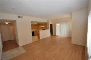 Photo #2: 2173446 Listing 