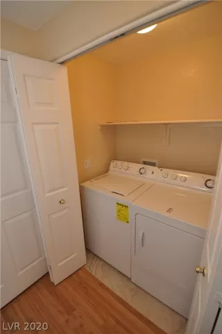 Photo #5: 2173446 Listing 