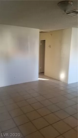 Photo #4: 2173467 Listing 
