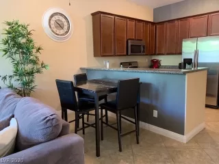 Photo #2: 2173480 Listing 