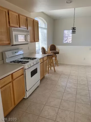 Photo #3: 2173539 Listing 