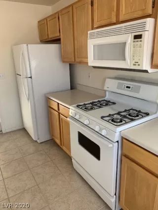 Photo #4: 2173539 Listing 