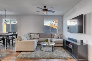 Photo #5: 2173551 Listing 