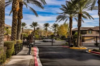 Photo #4: 2173559 Listing