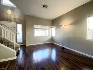 Photo #4: 2173590 Listing