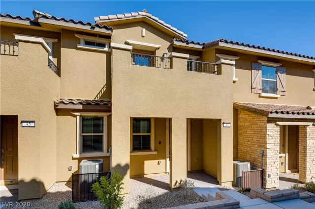 MLS: 2173625 Condo For Sale