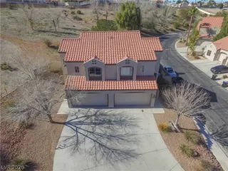 Photo #5: 2173627 Listing