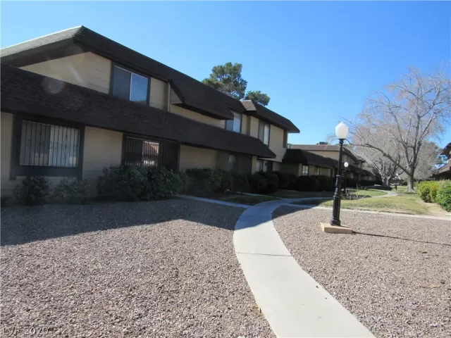 MLS: 2173658 Condo For Sale