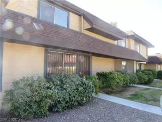 Photo #3: 2173658 Listing