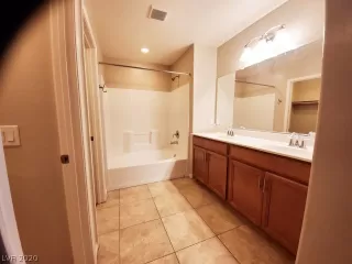 Photo #6: 2173666 Listing 