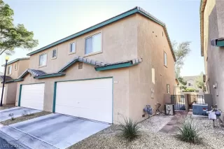 Photo #1: 2173704 Listing