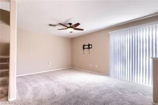 Photo #3: 2173704 Listing