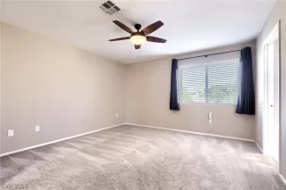 Photo #4: 2173704 Listing