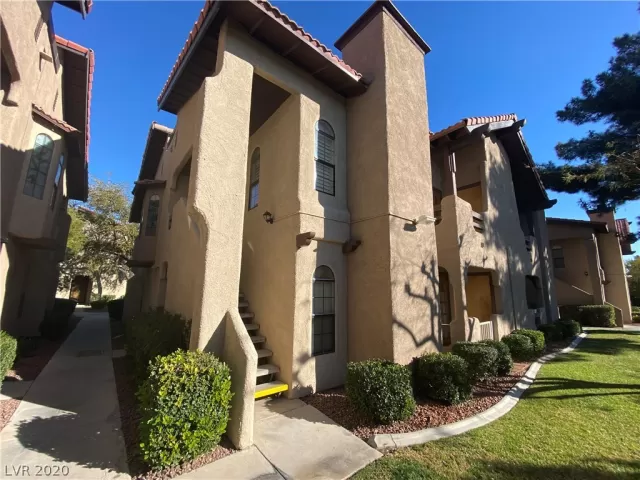 MLS: 2173788 Condo For Sale