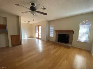 Photo #4: 2173788 Listing 