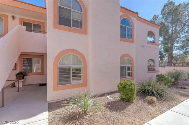 MLS: 2173800 Condo For Sale