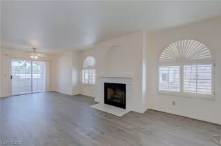 Photo #2: 2173800 Listing