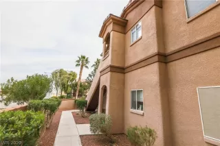 Photo #1: 2173901 Listing