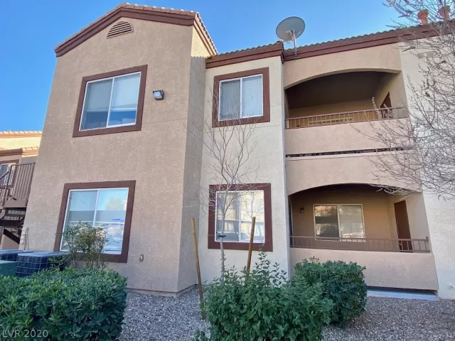 MLS: 2173909 Condo For Sale