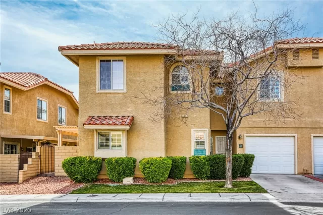 MLS: 2173922 Condo For Sale