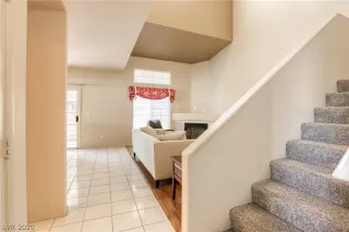 Photo #3: 2173922 Listing