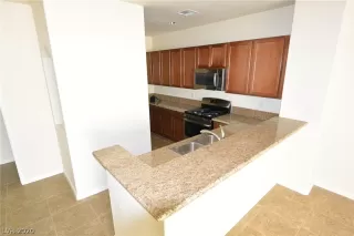 Photo #2: 2173936 Listing 