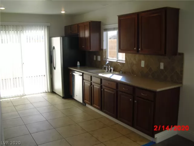 MLS: 2173969 Condo For Sale