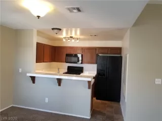 Photo #3: 2174044 Listing 