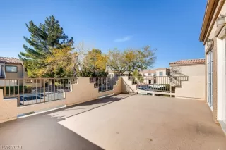 Photo #4: 2174167 Listing