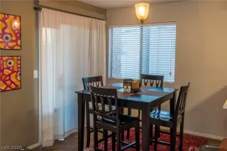 Photo #3: 2174169 Listing