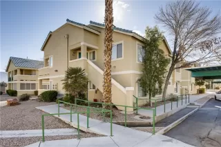 Photo #2: 2174215 Listing