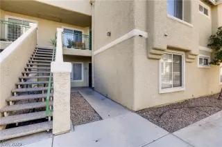 Photo #5: 2174215 Listing