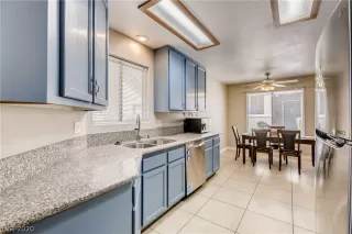 Photo #6: 2174218 Listing