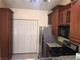 Photo #4: 2174283 Listing 