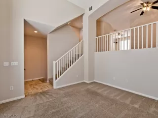 Photo #6: 2174351 Listing 