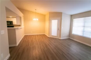 Photo #2: 2174380 Listing 