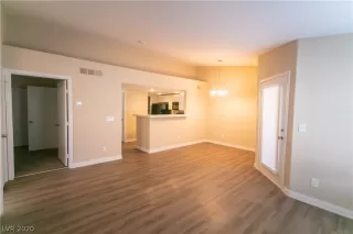 Photo #4: 2174380 Listing 