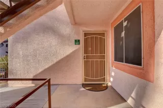 Photo #3: 2174419 Listing