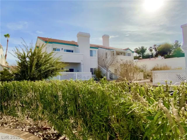 MLS: 2174490 Condo For Sale