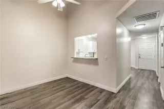 Photo #4: 2174526 Listing 