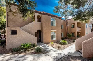 Photo #1: 2174544 Listing 