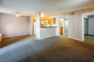 Photo #4: 2174544 Listing 